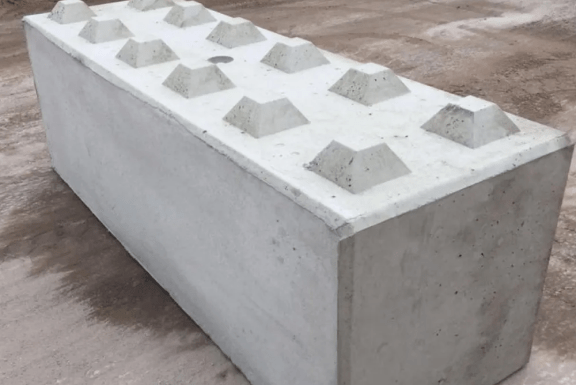 interlocking concrete block wall masonry Norfolk & Middlesex County Massachusetts